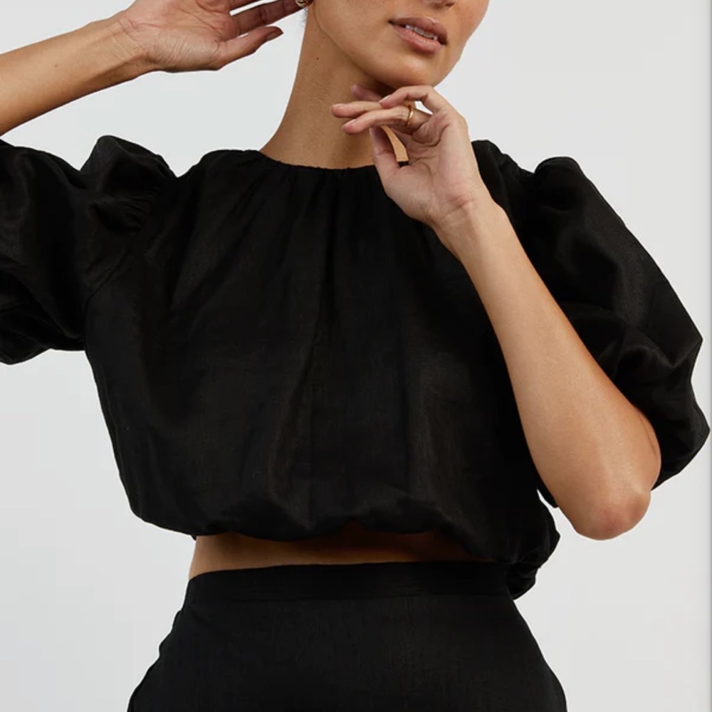 DISSH Bonnie Black Bubble Crop Top